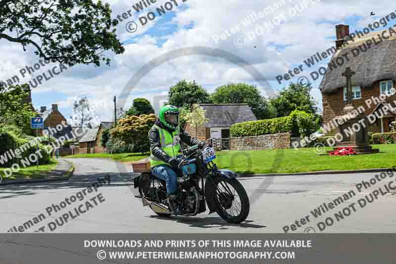 Vintage motorcycle club;eventdigitalimages;no limits trackdays;peter wileman photography;vintage motocycles;vmcc banbury run photographs